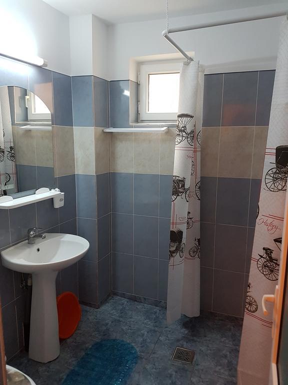 Pensiunea Casa Johnelly Costinesti Bagian luar foto