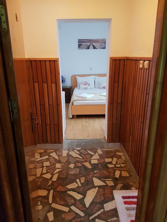 Pensiunea Casa Johnelly Costinesti Bagian luar foto