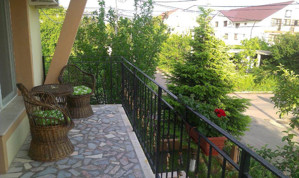 Pensiunea Casa Johnelly Costinesti Bagian luar foto