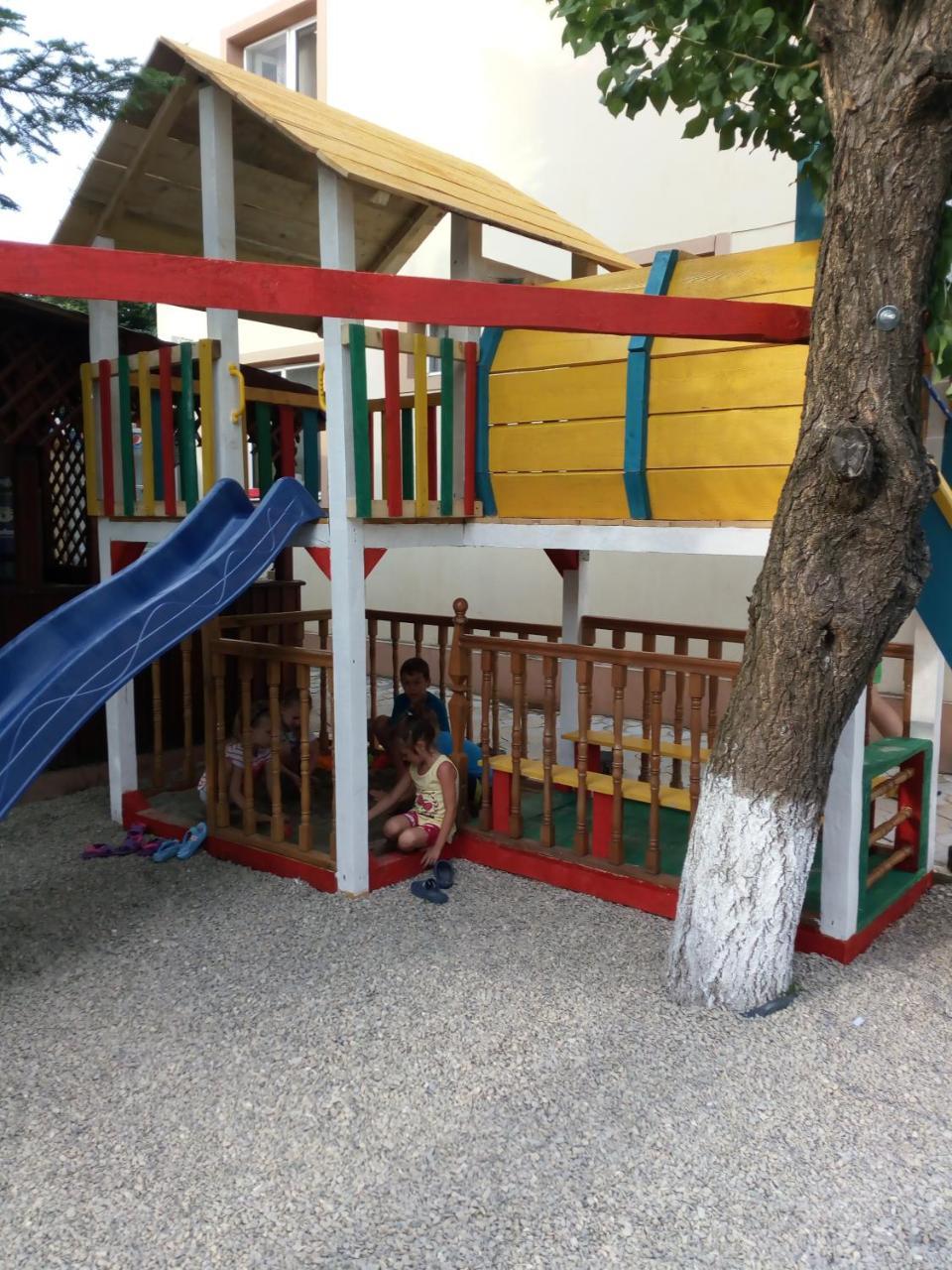 Pensiunea Casa Johnelly Costinesti Bagian luar foto