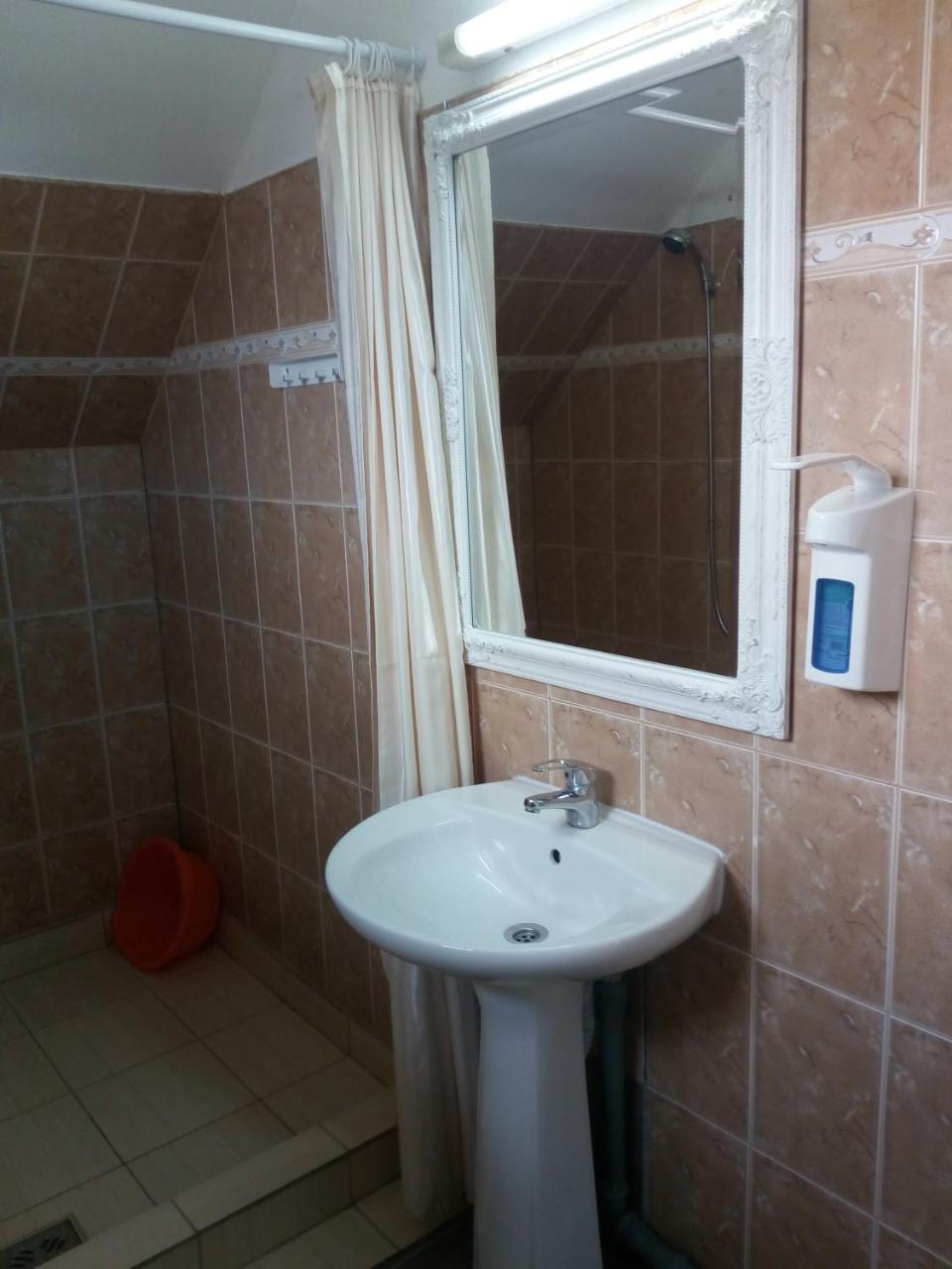Pensiunea Casa Johnelly Costinesti Bagian luar foto